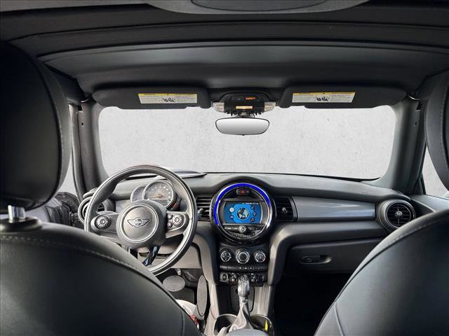 Used 2019 MINI Cooper Cooper image 24