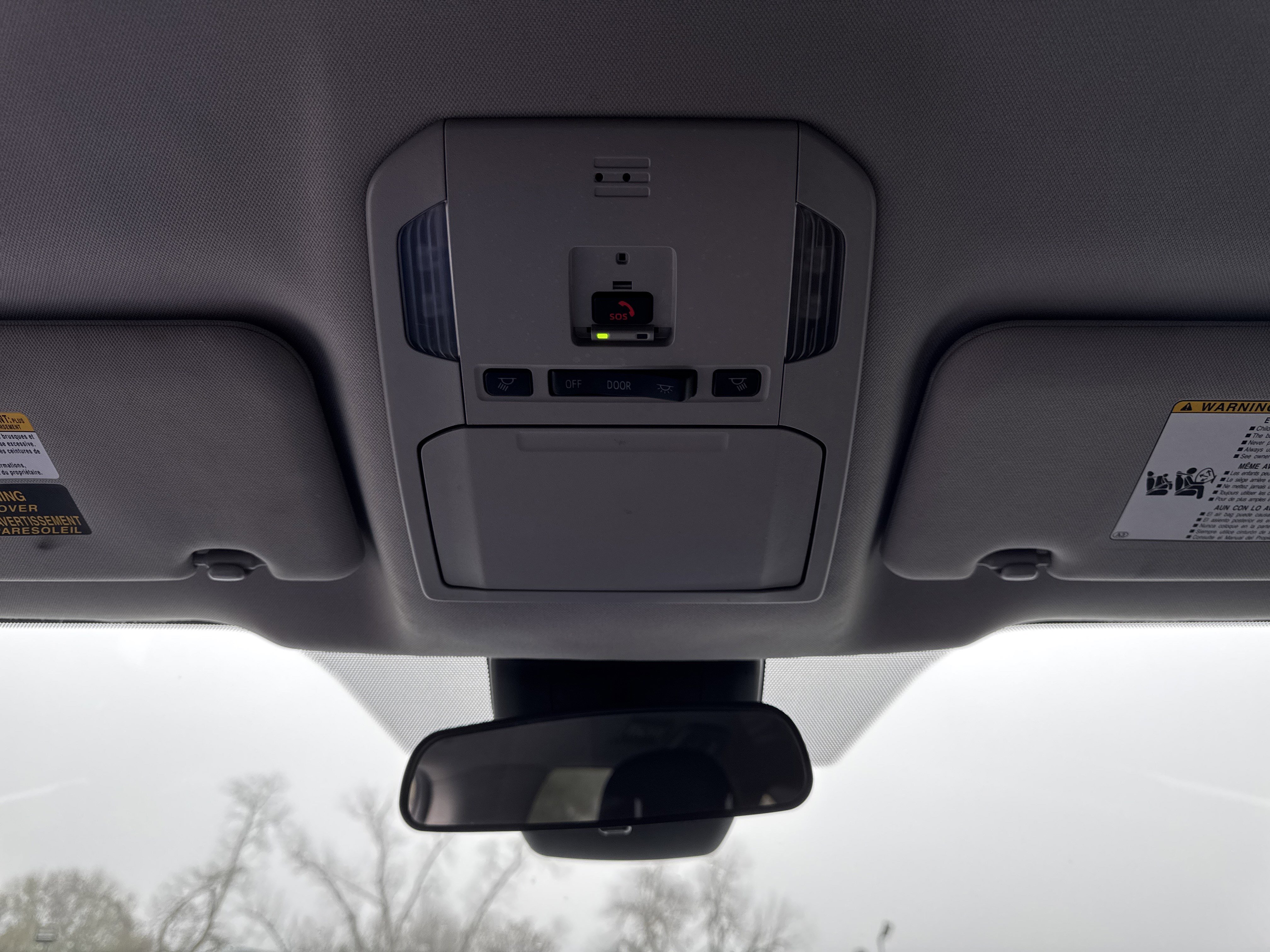 Used 2023 Toyota Highlander LE image 21