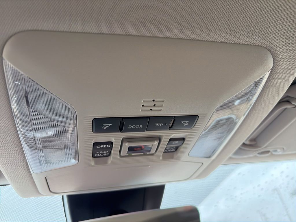 Used 2024 Toyota RAV4 XLE Premium image 21