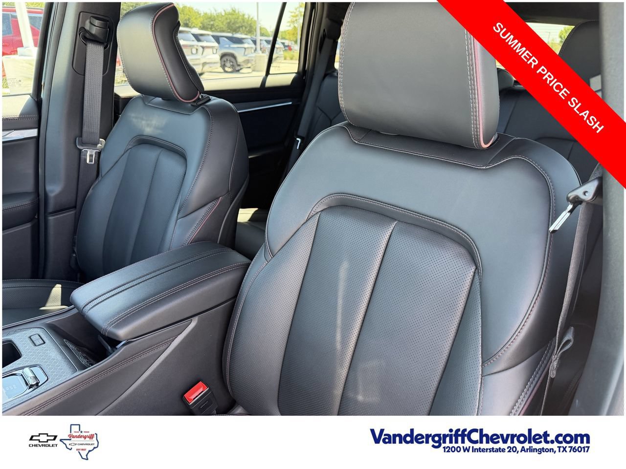 Used 2024 Jeep Wagoneer Launch Edition AWD/4WD image 23