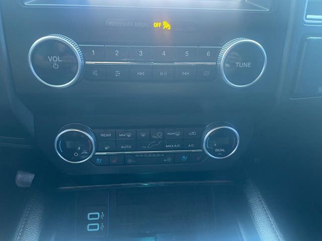 Used 2019 Ford Expedition Limited w/ Equipment Group 301A image 15
