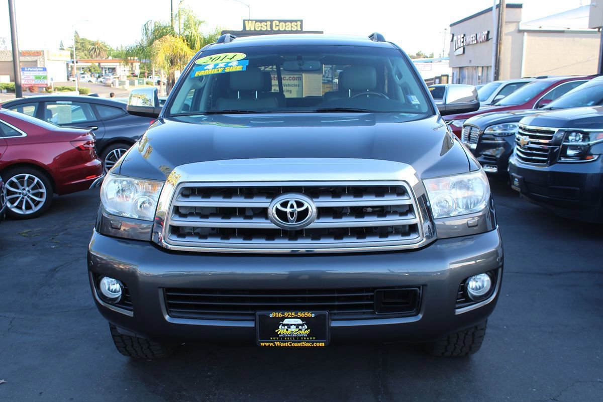 Used 2014 Toyota Sequoia Platinum AWD/4WD image 3