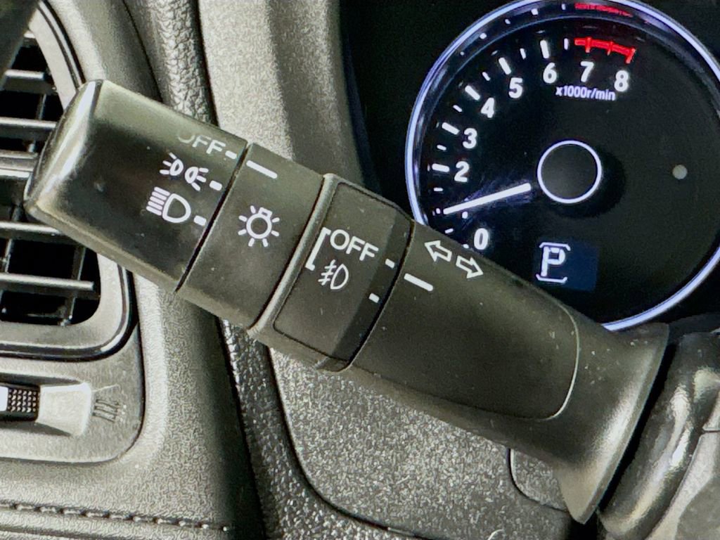 Used 2019 Honda HR-V Sport image 13