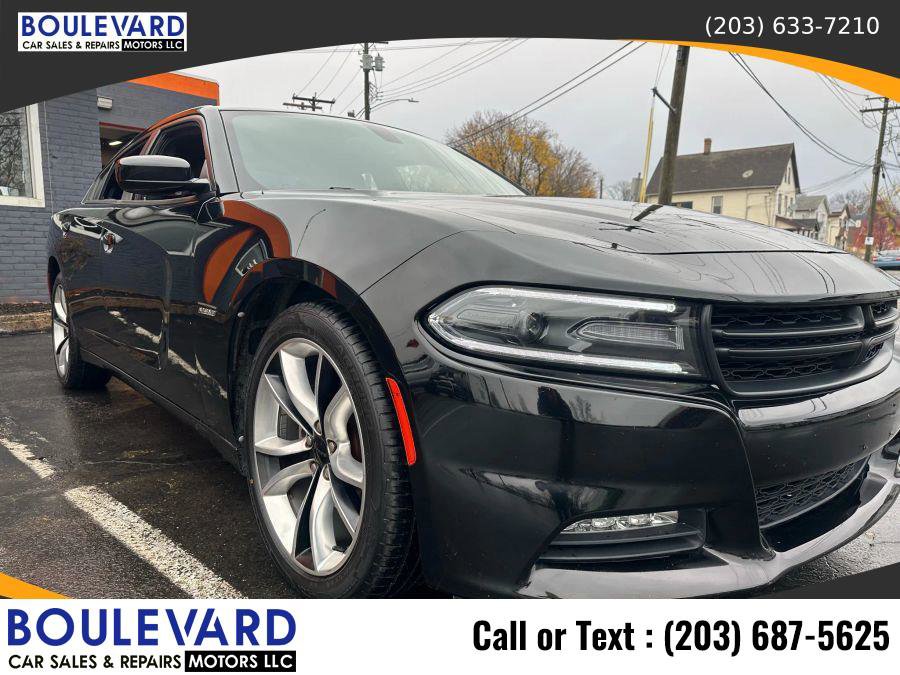 Used 2016 Dodge Charger R/T image 2