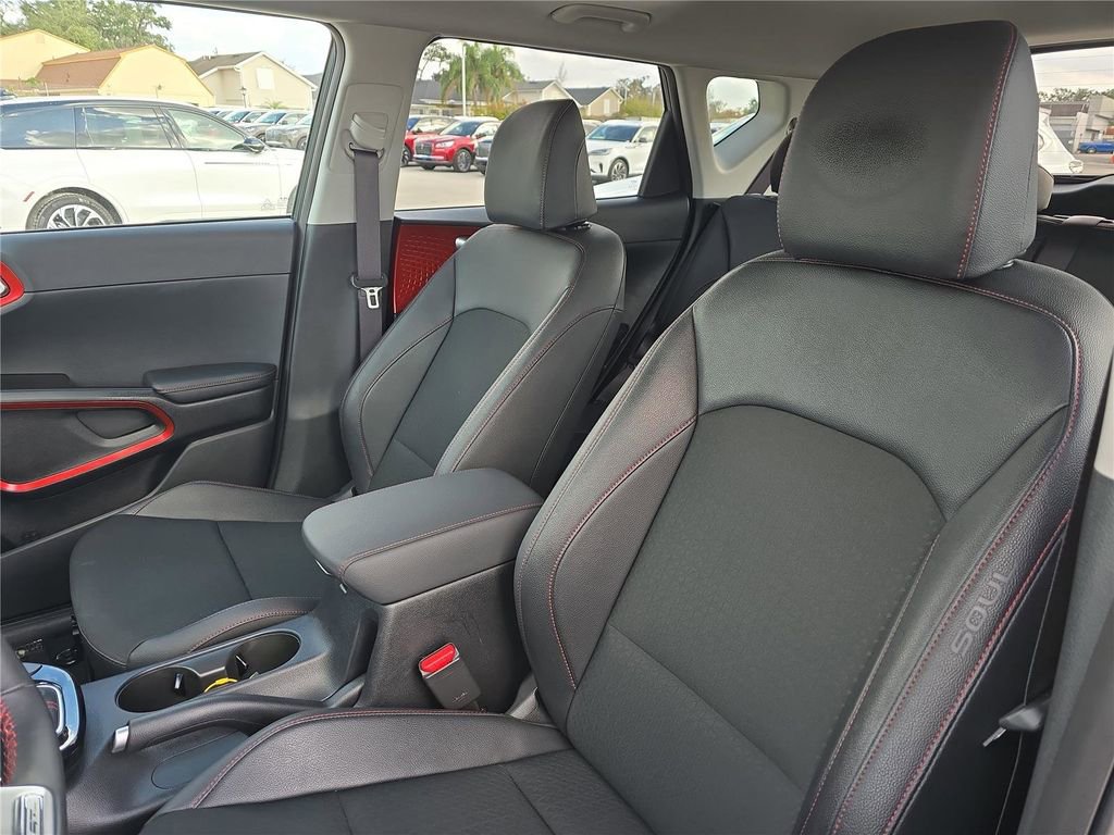 Used 2024 Kia Soul GT-Line image 18
