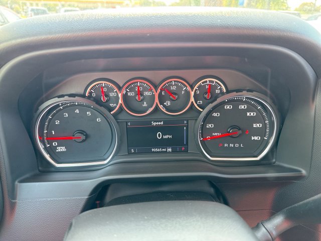 Used 2022 Chevrolet Silverado 1500 LT Trail Boss w/ LPO, Dark Essentials Package AWD/4WD image 15
