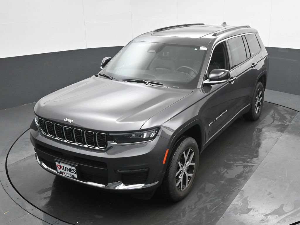 Used 2024 Jeep Grand Cherokee L Limited w/ Luxury Tech Group II AWD/4WD image 36