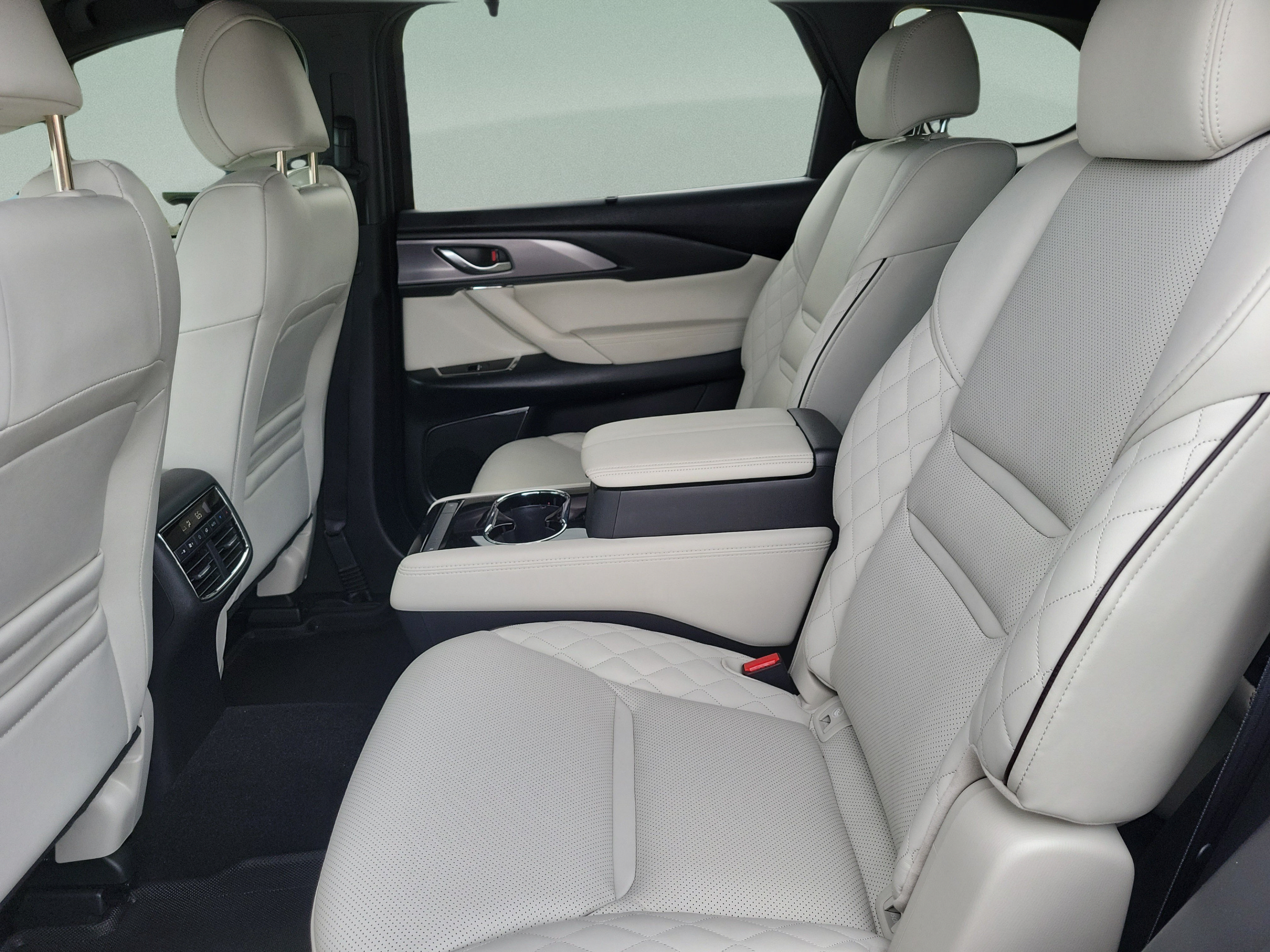Used 2022 MAZDA CX-9 Signature AWD/4WD image 11