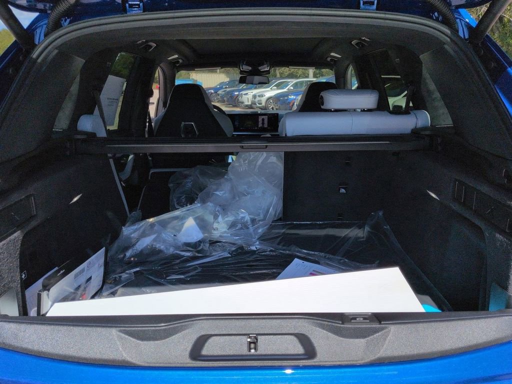 New 2026 BMW X5 M Competition w/ Executive Package image 12