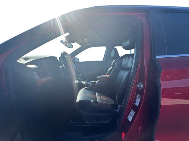 Used 2023 Mitsubishi Outlander SEL image 7