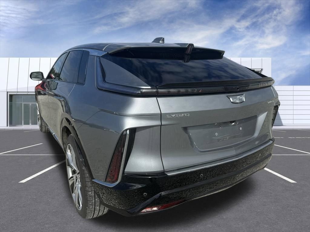 Certified 2024 Cadillac Lyriq Luxury w/ LPO, Floor Liner Package image 11
