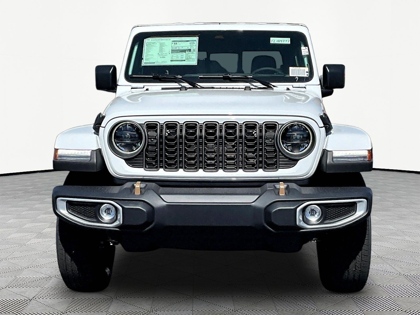New 2026 Jeep Gladiator Sport AWD/4WD image 2