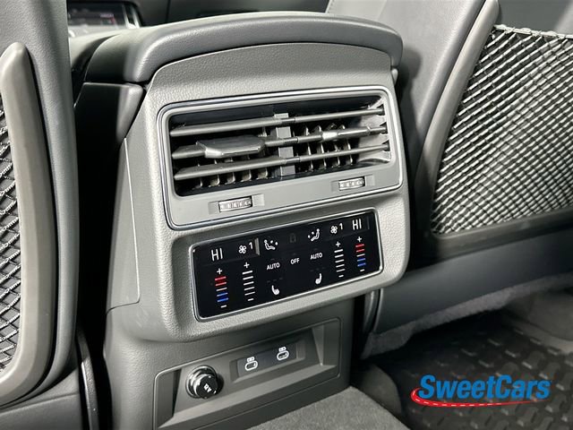 Used 2024 Audi RS Q8 image 39