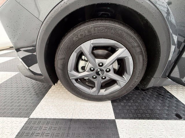 Used 2025 Kia K4 FWD image 9