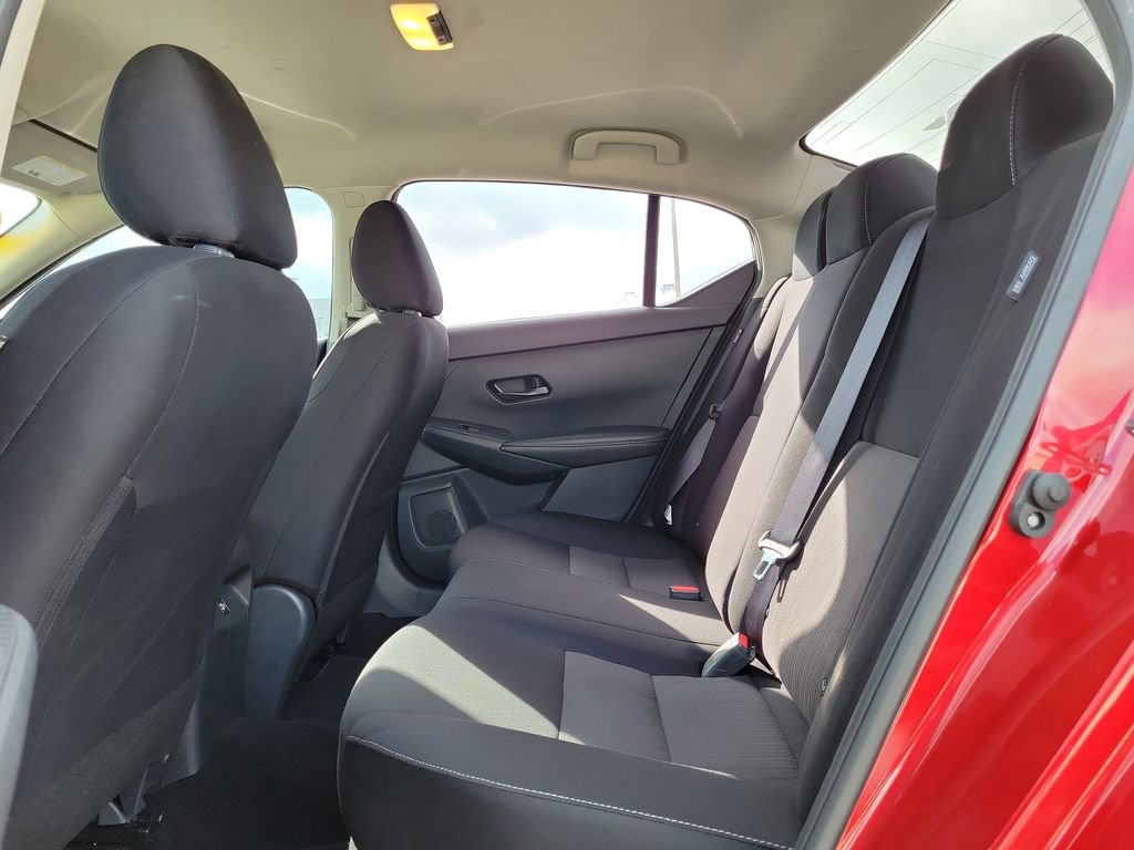 Used 2025 Nissan Sentra SV image 11