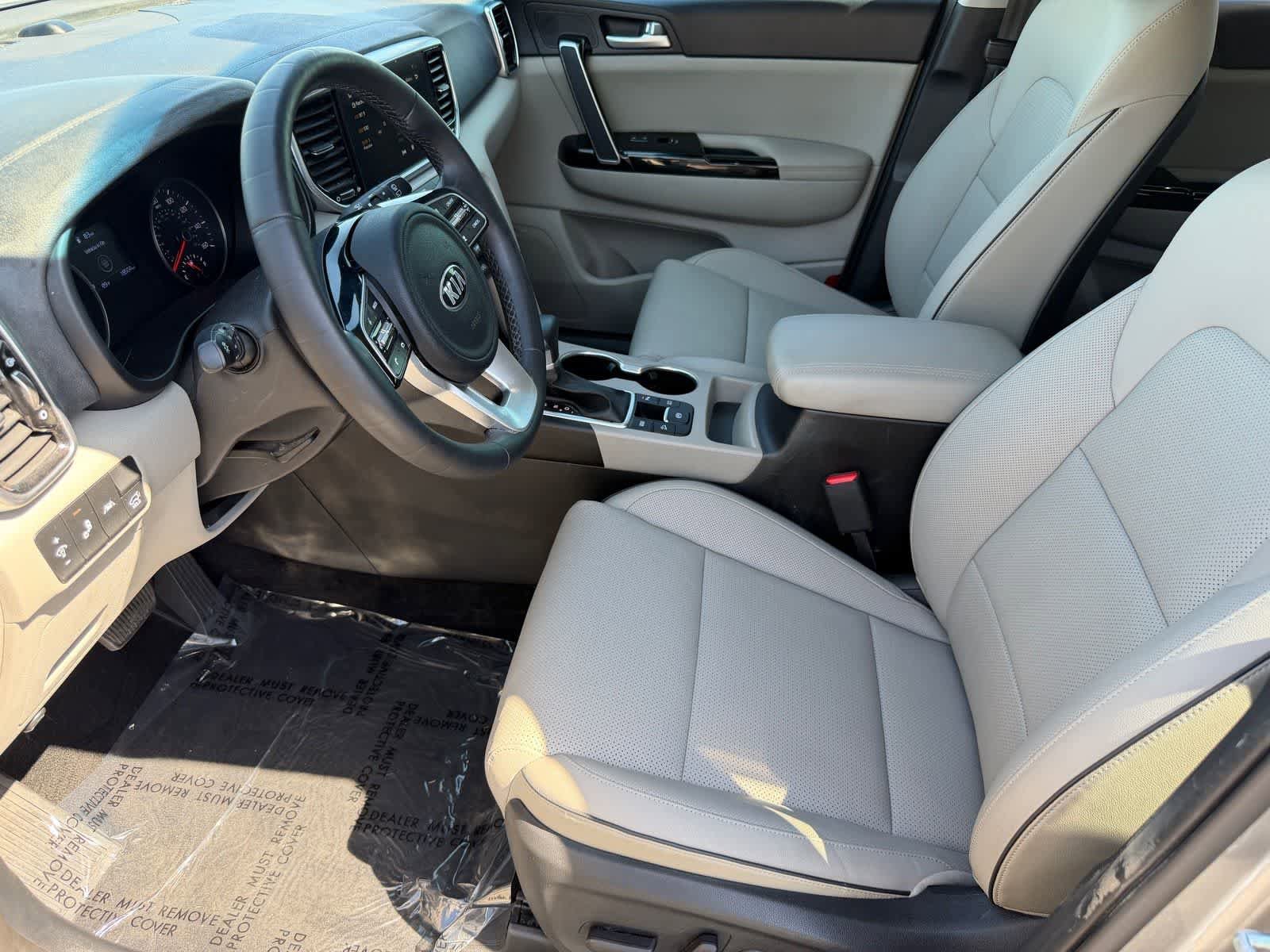 Used 2021 Kia Sportage EX w/ EX Technology Package image 11