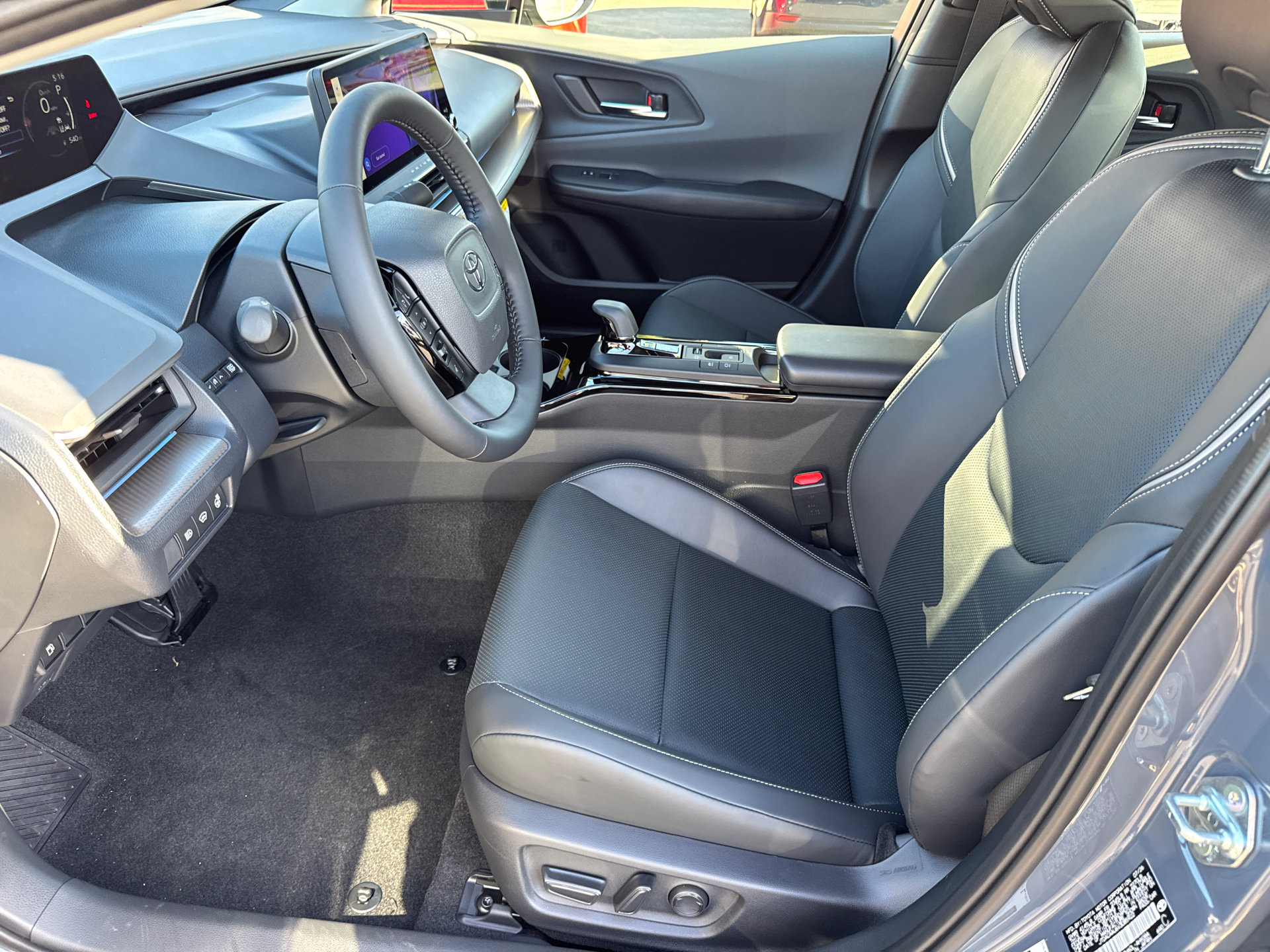 New 2027 Toyota Prius XLE FWD image 25