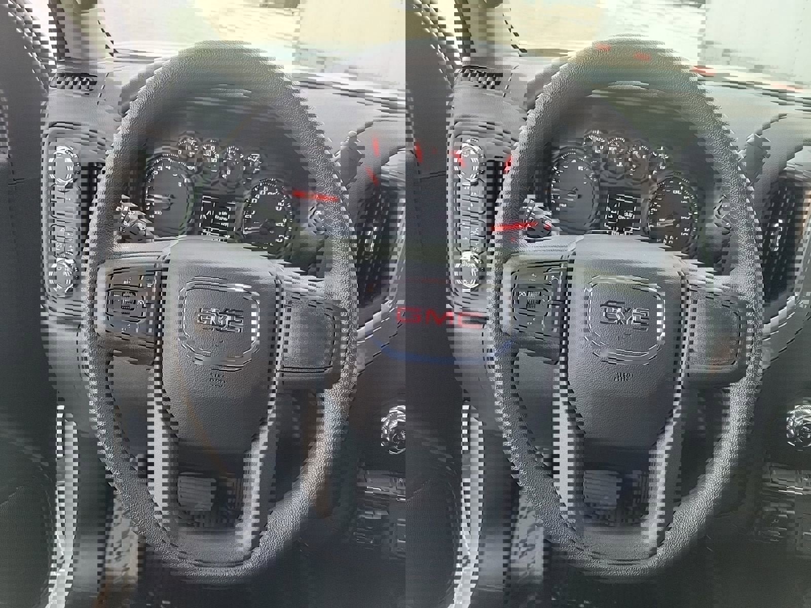 New 2026 GMC Sierra 2500 Pro w/ Convenience Package image 28