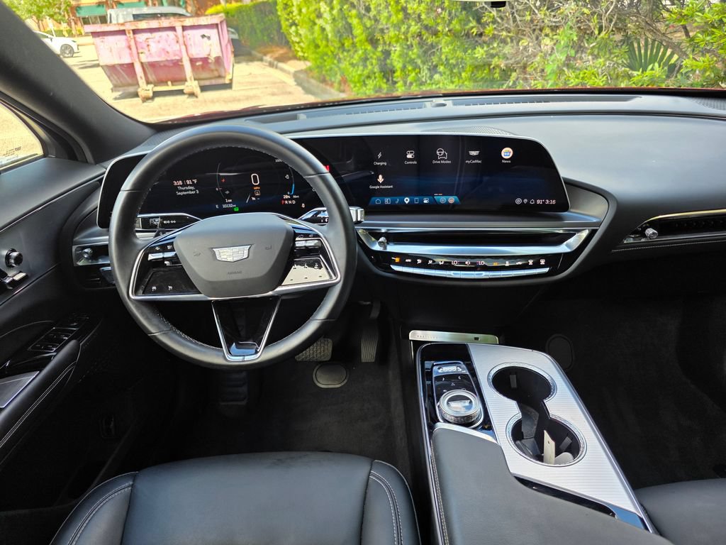 Certified 2024 Cadillac Lyriq Tech RWD image 22