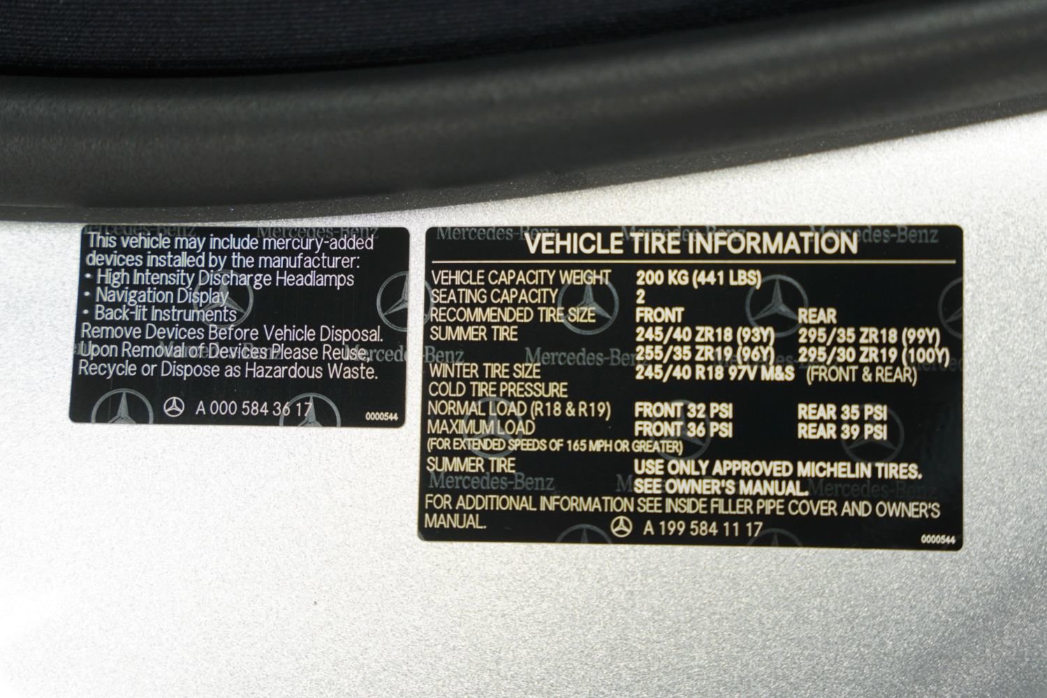 Used 2005 Mercedes-Benz SLR Coupe image 53