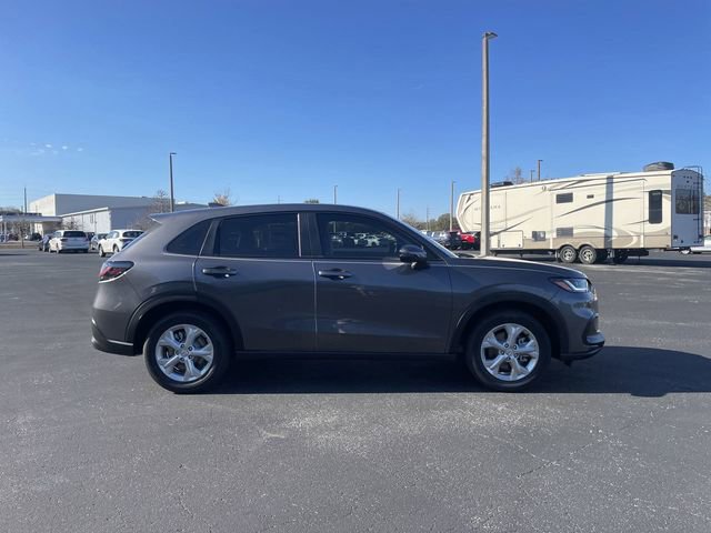 Certified 2025 Honda HR-V LX image 2