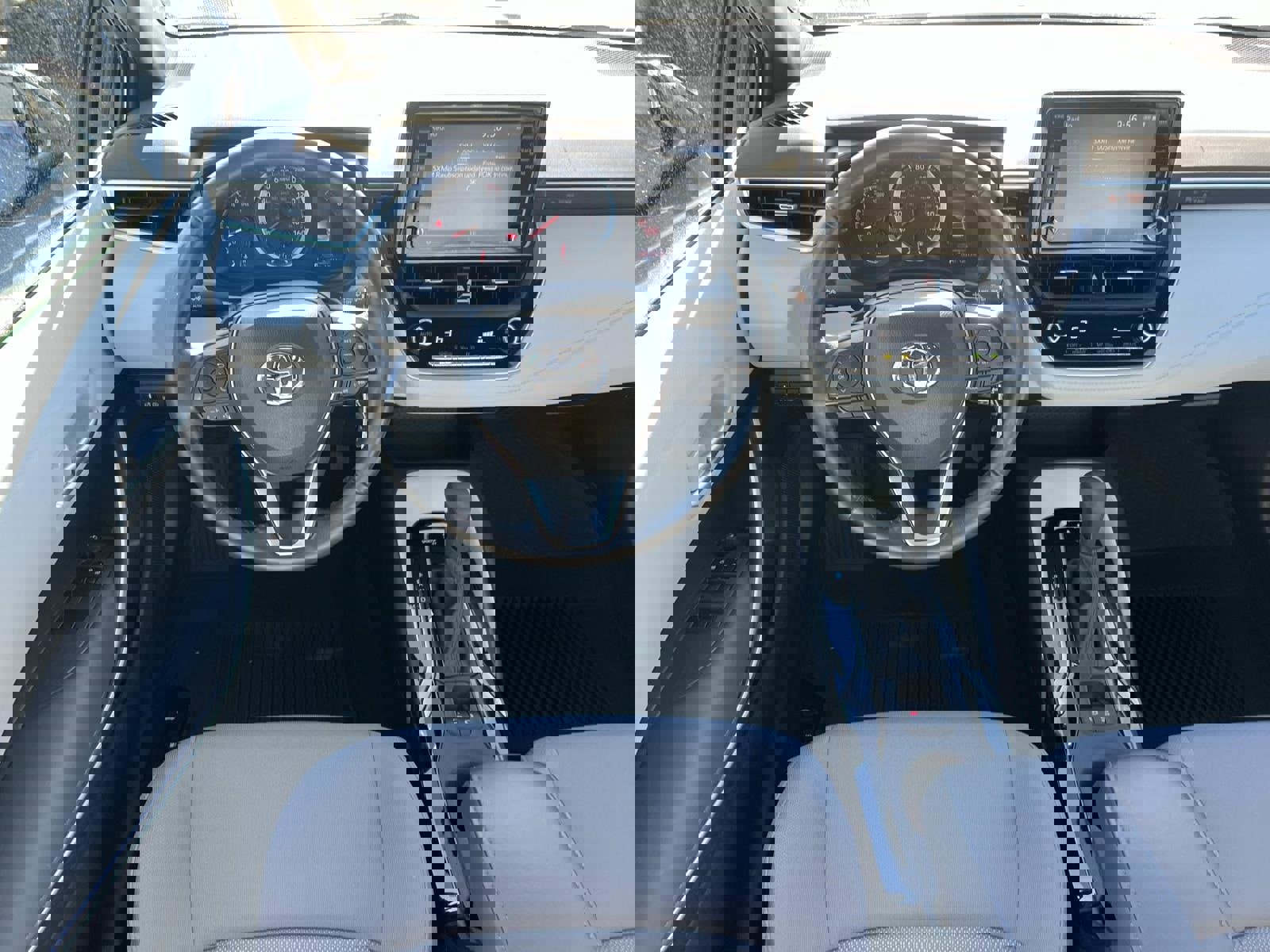 Used 2022 Toyota Corolla SE image 23