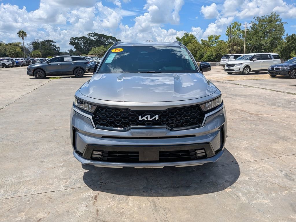 Certified 2023 Kia Sorento EX FWD image 3