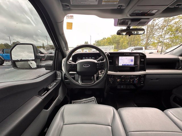 Used 2025 Ford F350 XL w/ XL Chrome Package AWD/4WD image 18