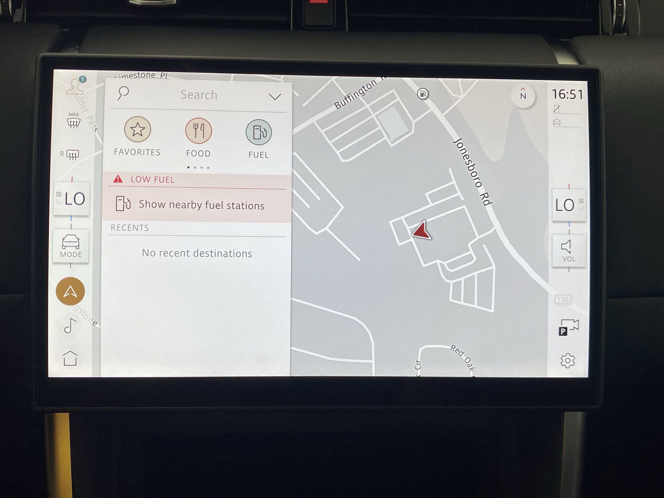 Certified 2025 Land Rover Discovery Sport S image 24