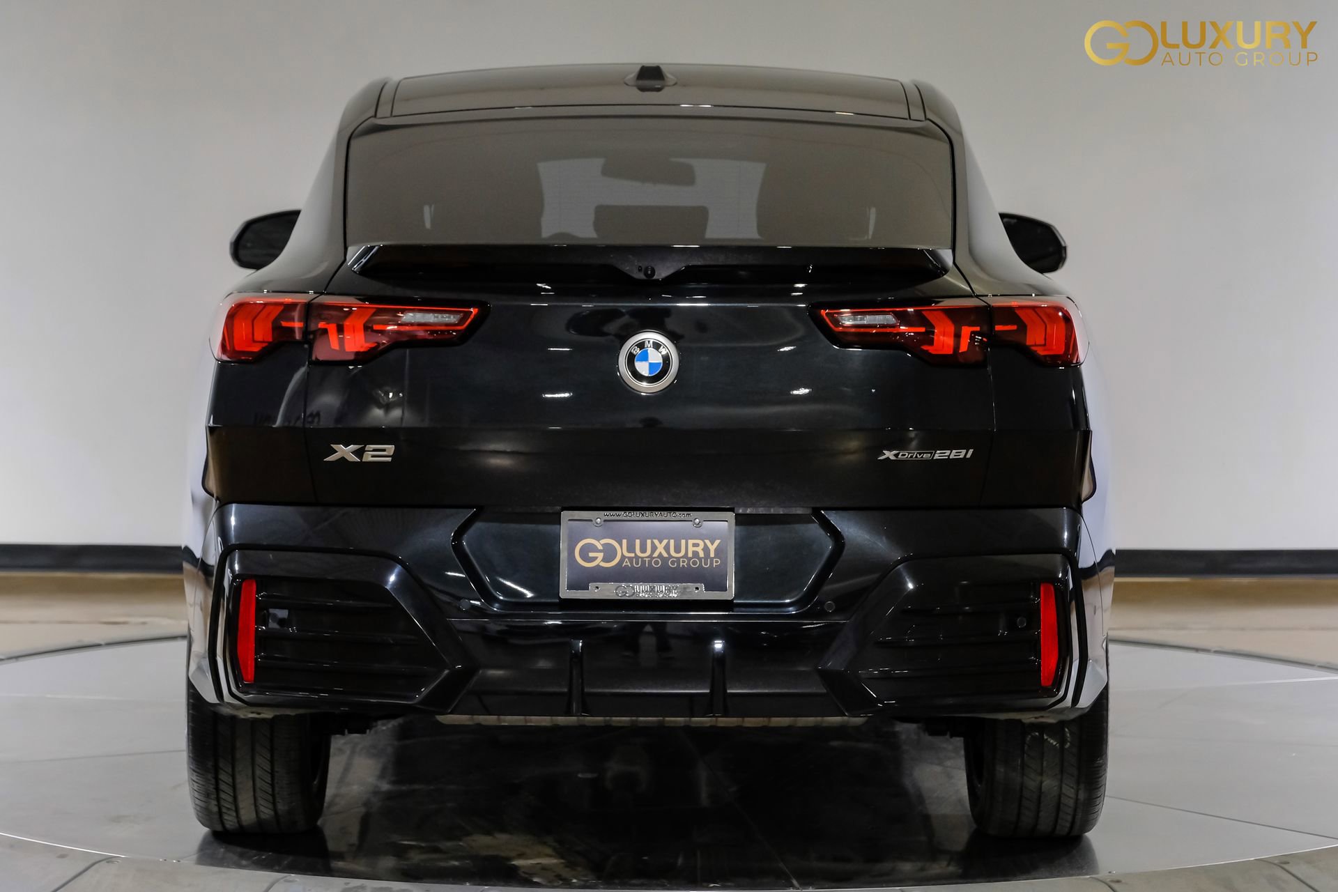 Used 2025 BMW X2 xDrive28i image 8