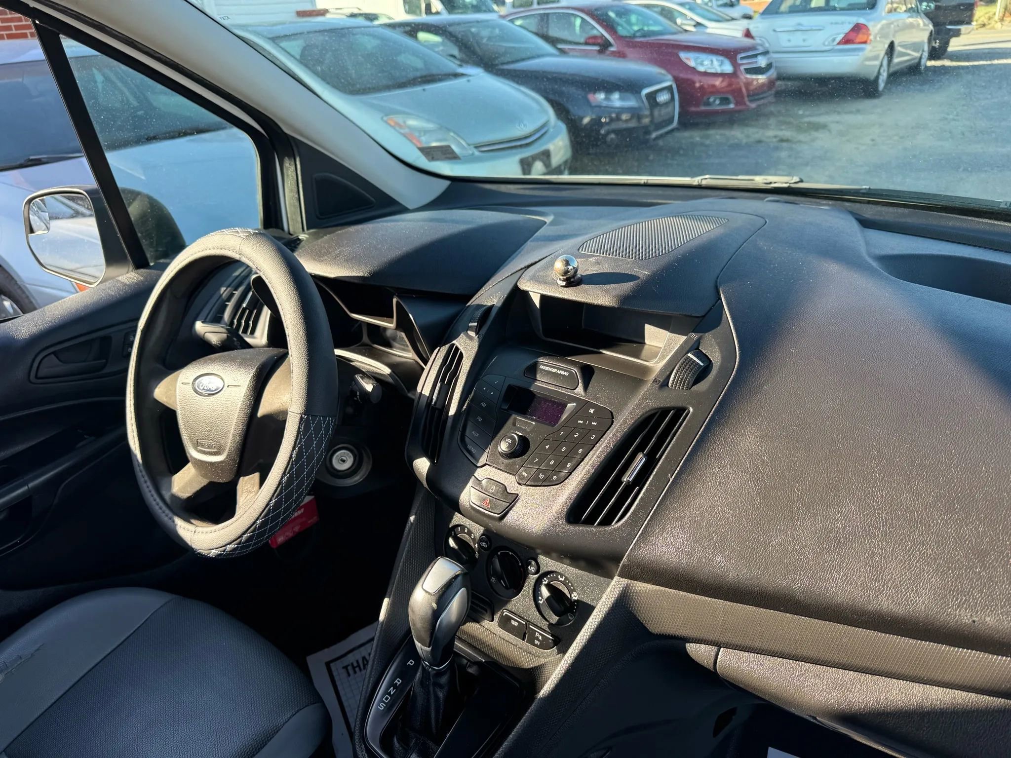 Used 2015 Ford Transit Connect XL image 21