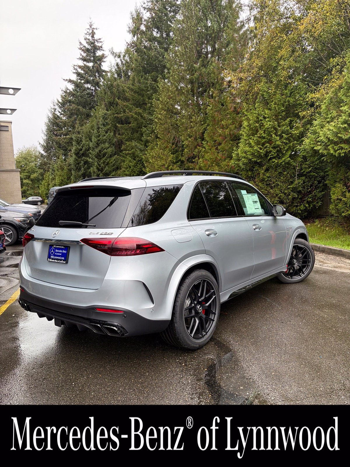 New 2026 Mercedes-Benz GLE 63 AMG S image 4