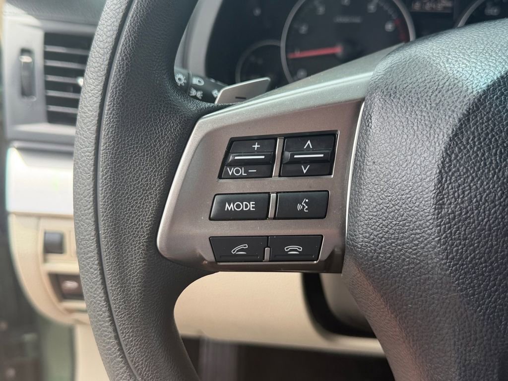Used 2013 Subaru Outback 2.5i AWD/4WD image 16