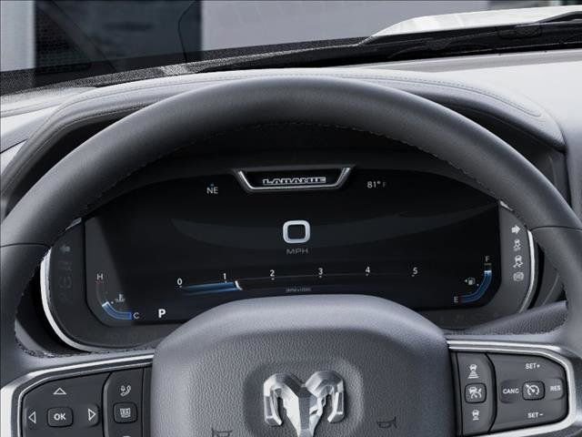 New 2026 RAM 3500 Laramie AWD/4WD image 17