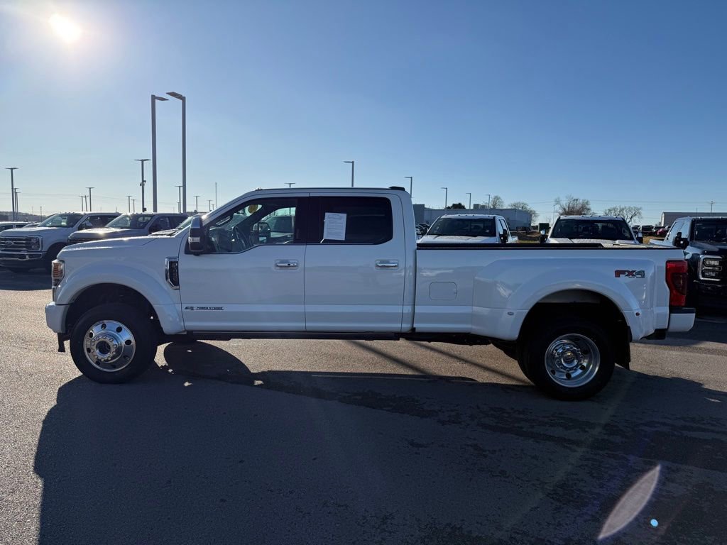 Used 2022 Ford F450 Platinum w/ FX4 Off-Road Package image 41