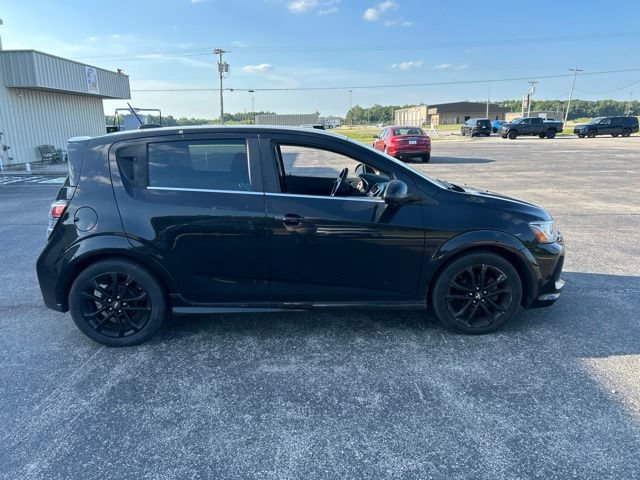 Used 2017 Chevrolet Sonic Premier FWD image 2