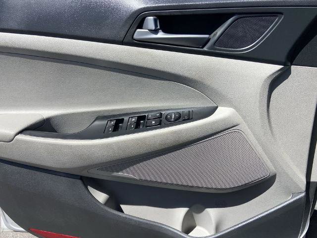Used 2017 Hyundai Tucson Value FWD image 18