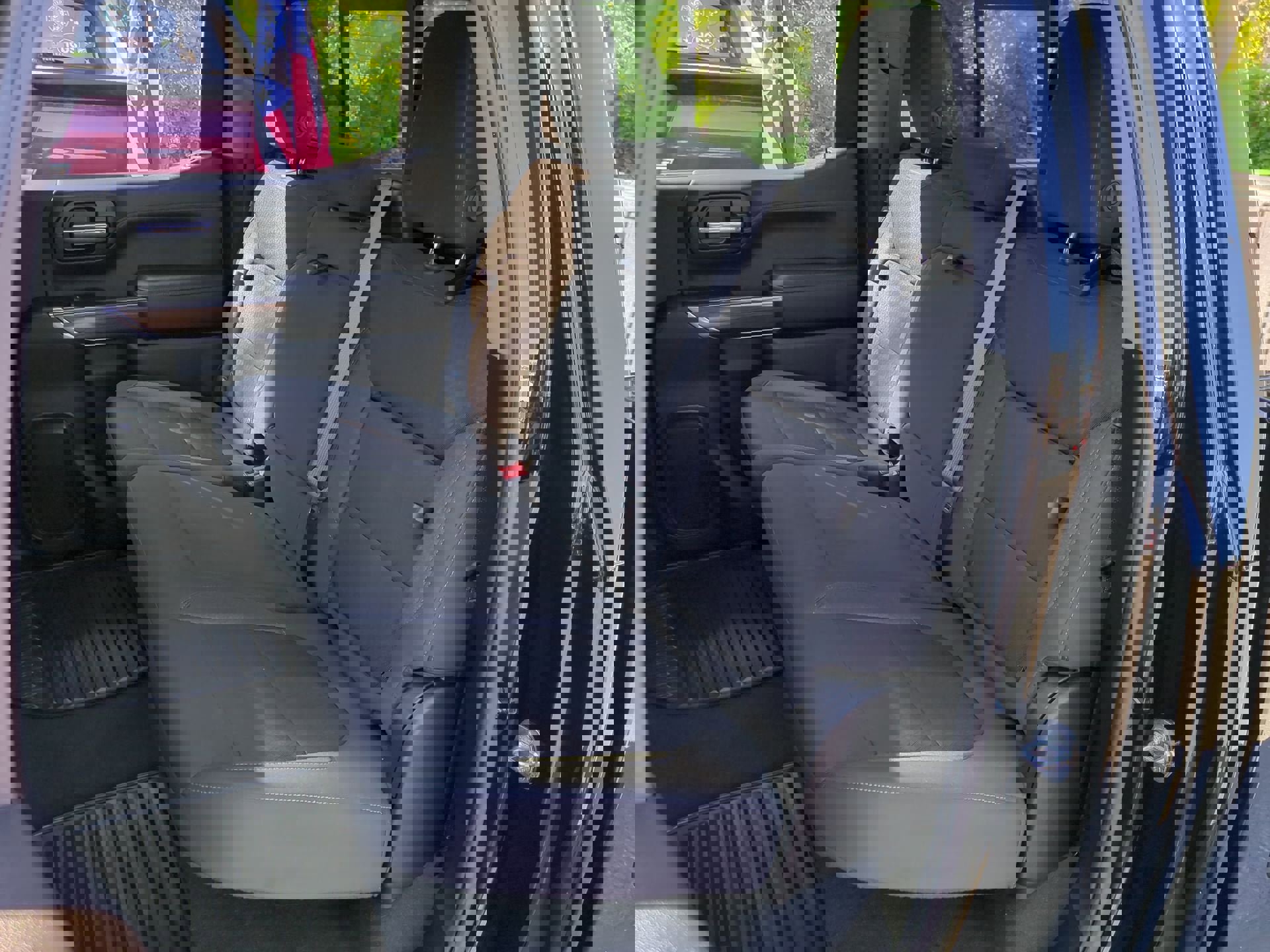 Certified 2022 Chevrolet Silverado 1500 RST w/ Convenience Package II image 25