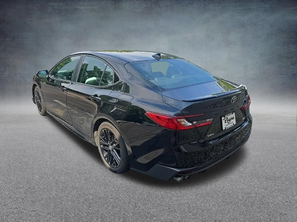 Used 2025 Toyota Camry SE FWD image 8