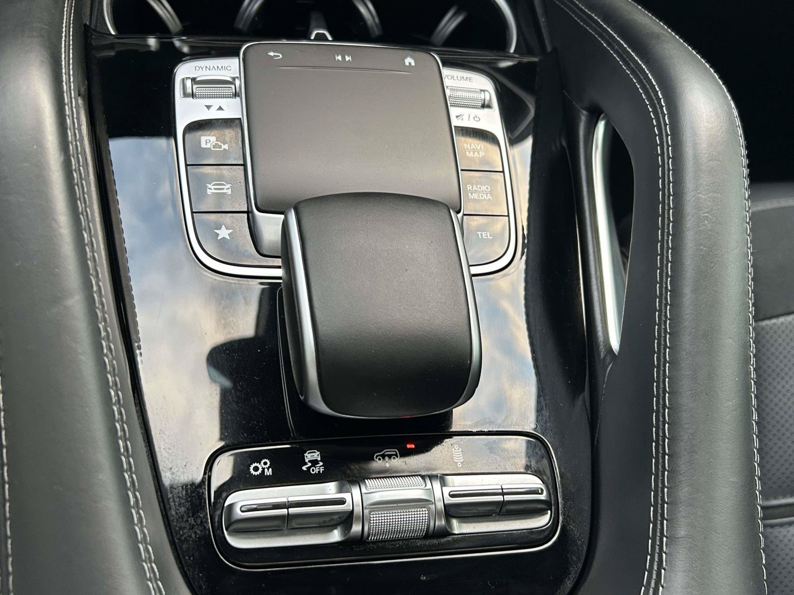 Certified 2022 Mercedes-Benz GLE 53 AMG 4MATIC image 36