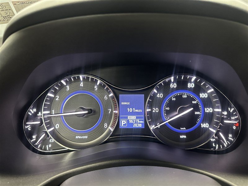 Used 2016 INFINITI QX80 4WD w/ Deluxe Technology Package image 28