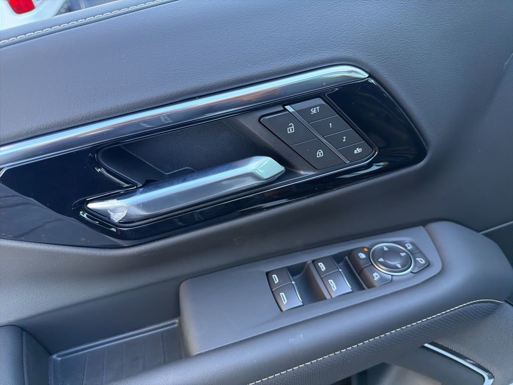 New 2026 Chevrolet Suburban Premier w/ Sun And Tow Package image 20