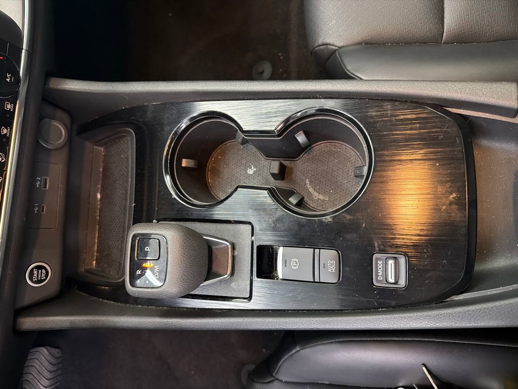 Used 2023 Nissan Rogue SV w/ SV Premium B Package image 32