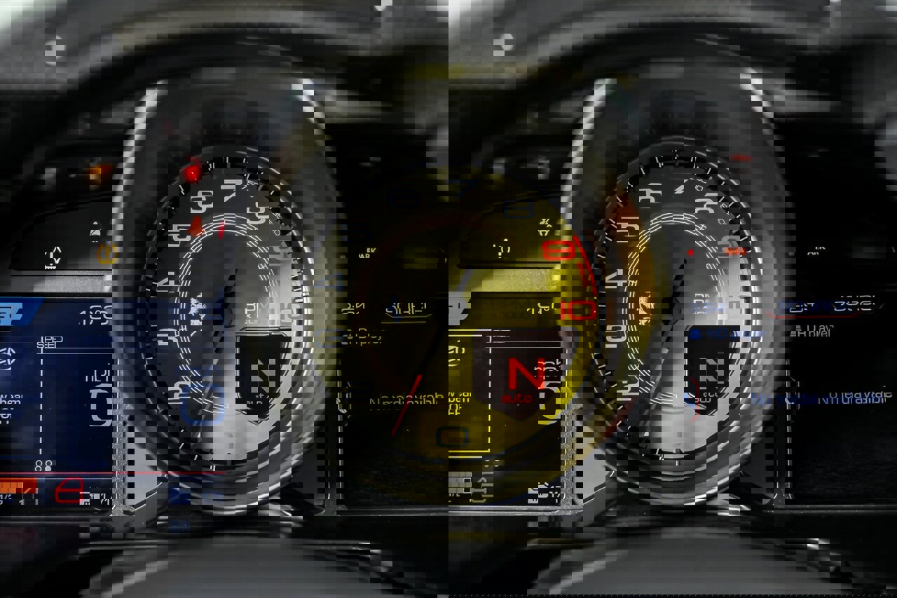 Used 2019 Ferrari 812 Superfast image 29