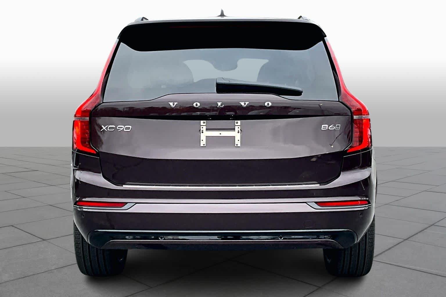New 2026 Volvo XC90 B6 Ultra w/ Protection Package Premier AWD/4WD image 4