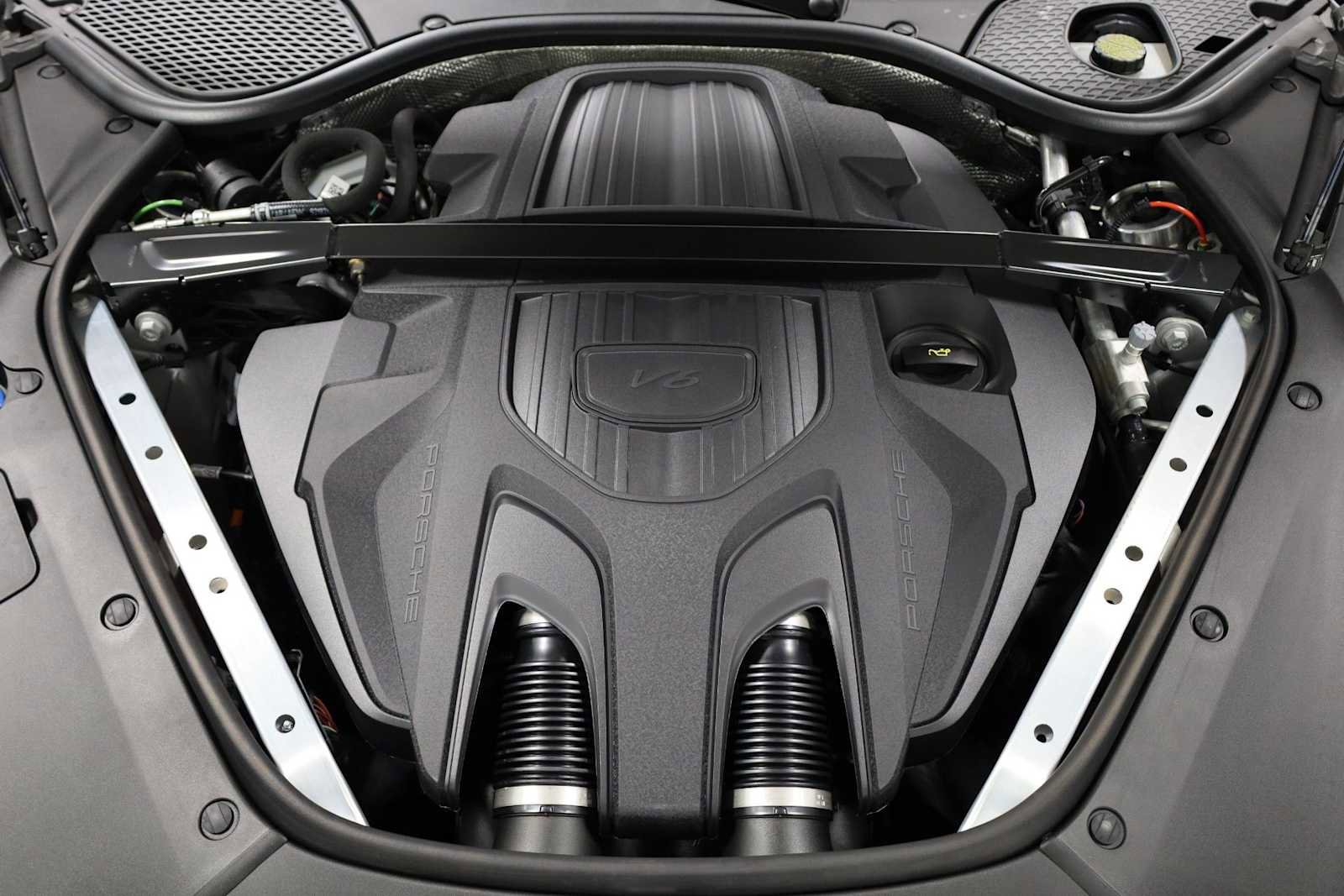 New 2026 Porsche Panamera image 40