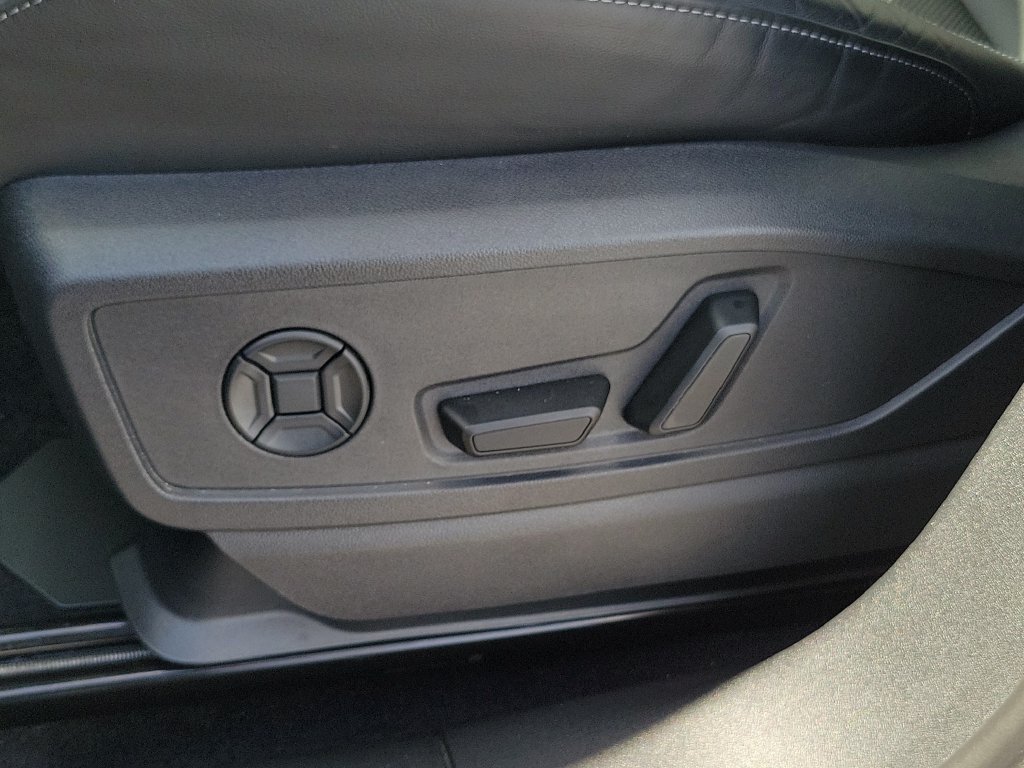 Certified 2025 Audi Q5 Premium Plus AWD/4WD image 18