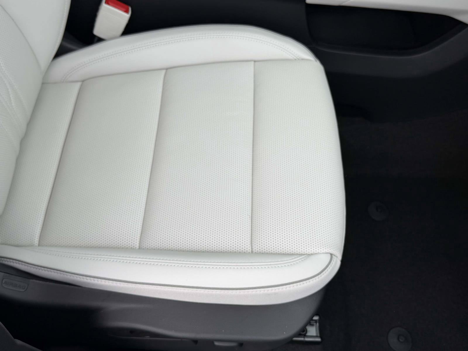 New 2026 Buick Envision Avenir AWD/4WD image 8