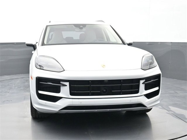 New 2026 Porsche Cayenne GTS image 27