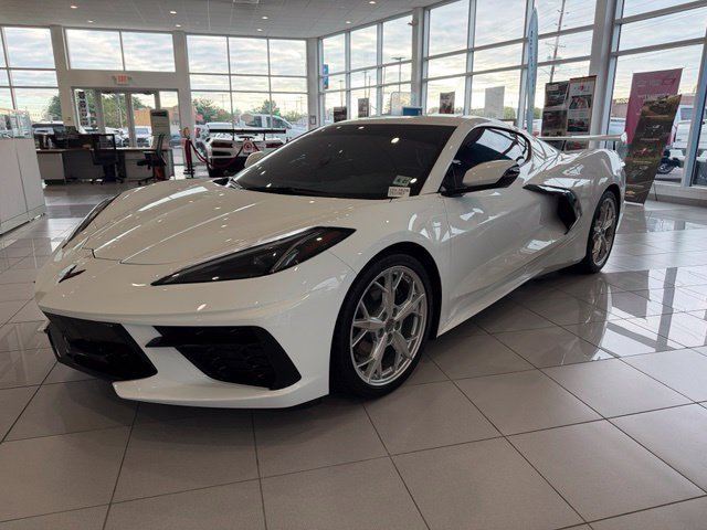 Used 2022 Chevrolet Corvette Stingray Coupe w/ 1LT RWD image 8